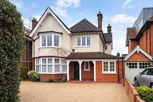 Seymour Road, East Molesey- click for photo gallery